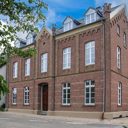 Seen-Apartment Im Herrenhaus Rheinblick Ксантен Екстериор снимка